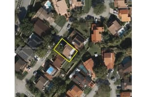 17623 Nw 62nd Pl N, Hialeah