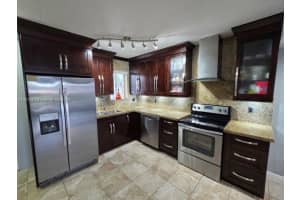 2680 W 76th St APT 211, Hialeah, FL 33016, - MLS#A12016610