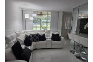 9410 Live Oak Pl APT 103, Davie, FL 33324, - MLS#A12016620