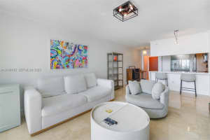 31 SE 5th St APT 3002, Miami, FL 33131, - MLS#A12016715