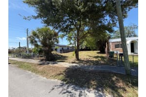 2381 Nw 63rd St Miami, FL 33147 - MLS#A12016718