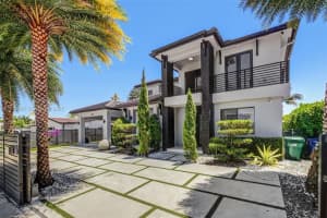 18101 NW 85th Ave, Hialeah, FL 33015, - MLS#A12016850