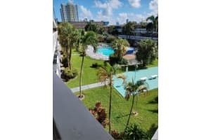 201 NE 14th Ave APT 10C, Hallandale Beach, FL 33009, - MLS#A12016854