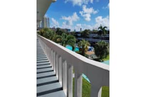 201 NE 14th Ave APT 10C, Hallandale Beach, FL 33009, - MLS#A12016854