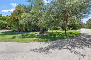 7800 SW 132nd St, Miami, FL 33156, - MLS#A12016862
