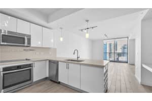 999 SW 1st Ave APT 2009, Miami, FL 33130, - MLS#A12016867