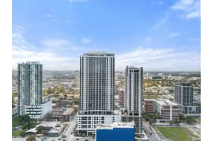 1600 Ne 1st Ave 3614, Miami