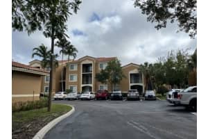 8000 N Nob Hill Rd APT 206, Tamarac, FL 33321, - MLS#A12016937