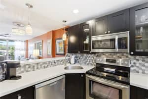 111 Royal Pk Dr APT 2E, Oakland Park, FL 33309, - MLS#A12016944