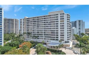 500 Three Islands Blvd 622, Hallandale Beach