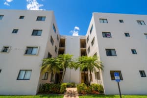 8400 SW 133rd Avenue Rd APT 118, Miami, FL 33183, - MLS#A12016982