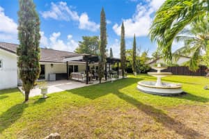 15325 Sw 54th Ter, Miami