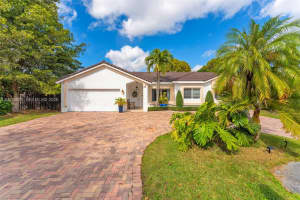 15325 SW 54th Terrace, Miami, FL 33185, - MLS#A12016995
