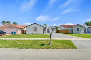 14813 SW 171st Terrace, Miami, FL 33187, - MLS#A12017017