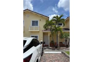 7459 Nw 178th Ter, Hialeah