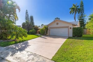 9470 NW 33rd Manor, Sunrise, FL 33351, - MLS#A12017057