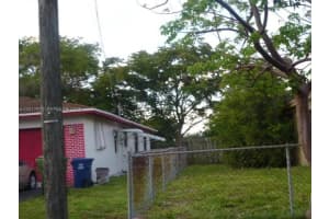 625 NW 9th Ct, Hallandale Beach, FL 33009, - MLS#A12017073