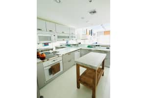 6580 Indian Creek Dr APT 207, Miami Beach, FL 33141, - MLS#A12017080