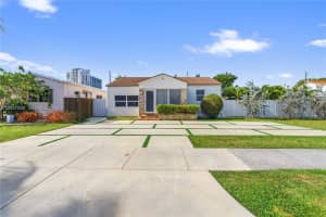 1639 Van Buren St, Hollywood, FL 33020, - MLS#A12017088