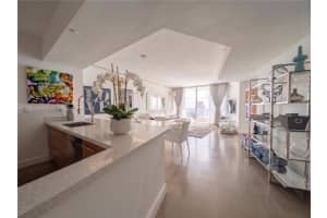 Icon at South Beach, 400 Alton Rd APT 1709, Miami Beach, FL 33139, - MLS#A12017095
