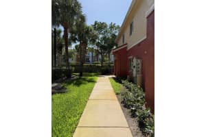 3335 Palomino Dr Apt 311-3, Hollywood, FL 33024, - MLS#A12017124