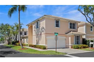 1240 Grant St, Hollywood