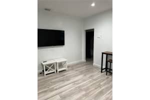 8401 Crespi Blvd APT 3, Miami Beach, FL 33141, - MLS#A12017164