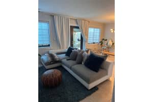 1595 SW 122nd Ave Apt 4-5, Miami, FL 33184, - MLS#A12017177
