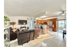 280 NE 173rd St, North Miami Beach, FL 33162, - MLS#A12017209