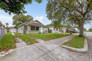 2800 Sw 16th Ter Miami, FL 33145 - MLS#A12017270