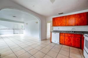 2800 Sw 16th Ter Miami, FL 33145 - MLS#A12017270