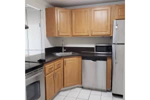 Building 3, 801 Three Islands Boulevard APT 314, Hallandale Beach, FL 33009, - MLS#A12017283
