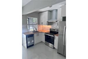 200 Se 19th St, Fort Lauderdale