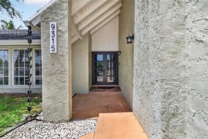 9315 Sw 172nd Ter, Palmetto Bay
