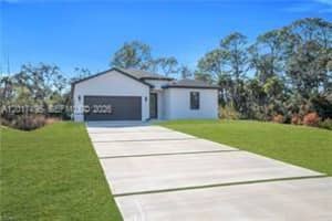 621 Greenbriar Blvd, Lehigh Acres, FL 33972, - MLS#A12017495