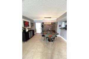 MLS# A12017496, Miami, Florida 33131