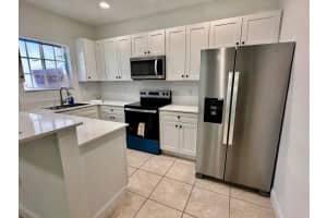 2301 Wilson St A, Hollywood, FL 33020, - MLS#A12017561