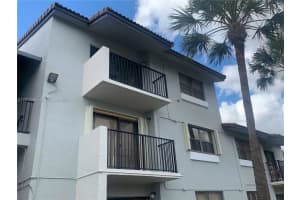 7215 NW 179th St APT 206, Hialeah, FL 33015, - MLS#A12017566