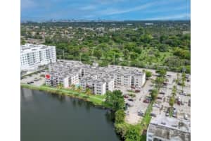 5501 NW 7th St APT E412, Miami, FL 33126, - MLS#A12017589