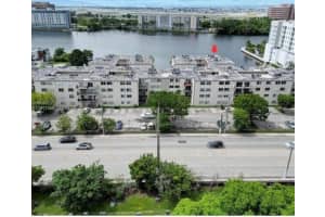 5501 NW 7th St APT E412, Miami, FL 33126, - MLS#A12017589