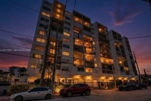 7850 Byron Ave APT 702, Miami Beach, FL 33141, - MLS#A12017631