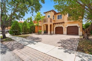 2631 Sw 153rd Path, Miami