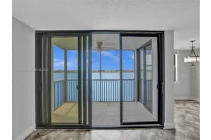 105 Lake Emerald Dr APT 508, Oakland Park, FL 33309, - MLS#A12017651