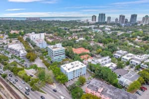 2920 SW 28th Terrace APT 207, Miami, FL 33133, - MLS#A12017680