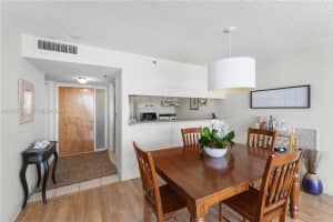 7601 E Treasure Dr APT 2001, North Bay Village, FL 33141, - MLS#A12017723