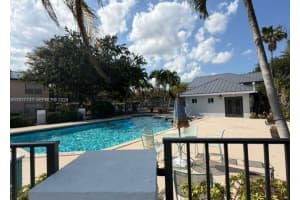 7610 Westwood Dr APT 122, Tamarac, FL 33321, - MLS#A12017731