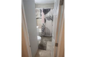 910 NW 17th Ave, Fort Lauderdale, FL 33311, - MLS#A12017749