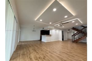 9717 N New River Canal Rd APT 406, Plantation, FL 33324, - MLS#A12017825