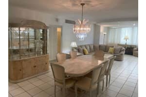 5005 Collins Ave APT 424, Miami Beach, FL 33140, - MLS#A12017835