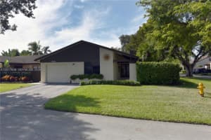 11744 Sw 133rd Ct, Miami